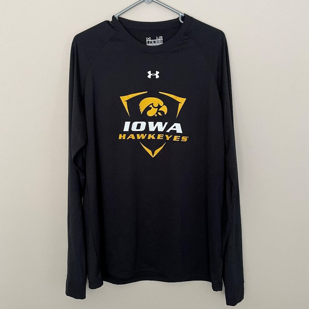 Under Armour Atheltic Long Sleeve - Iowa Hawkeyes